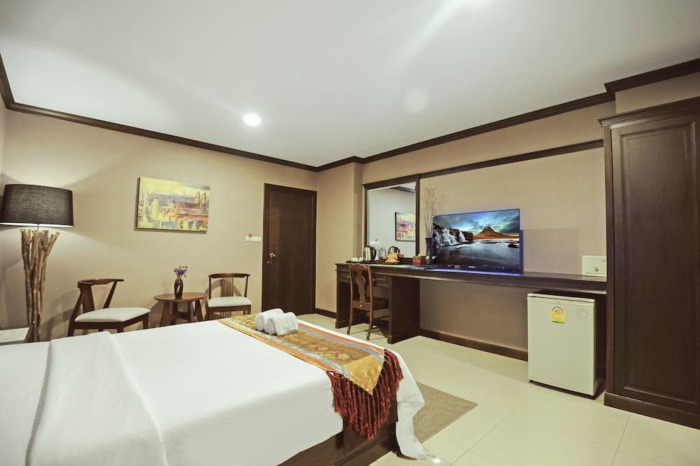 Romena Grand Hotel Chiang Mai Zewnętrze zdjęcie