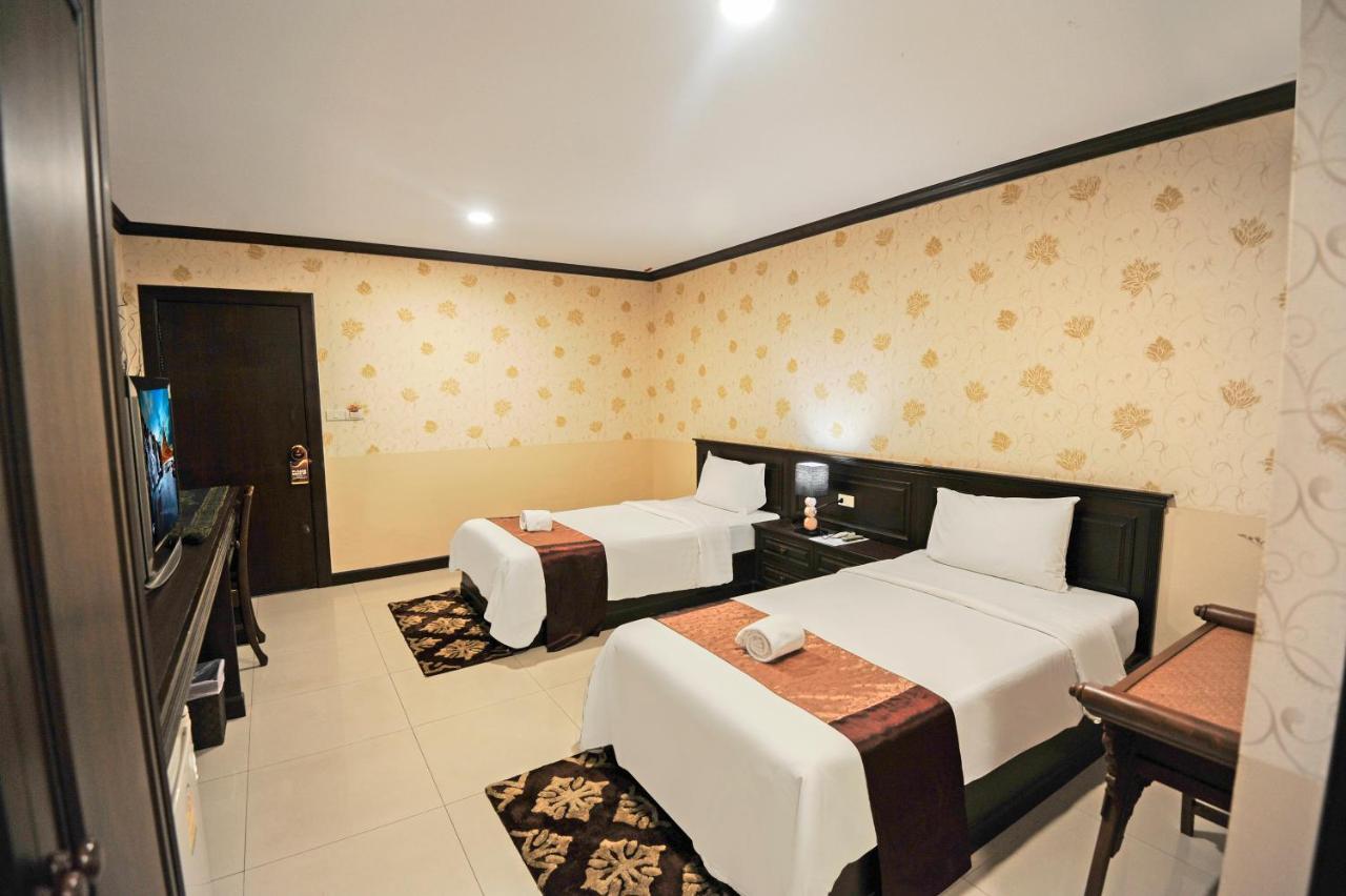 Romena Grand Hotel Chiang Mai Zewnętrze zdjęcie